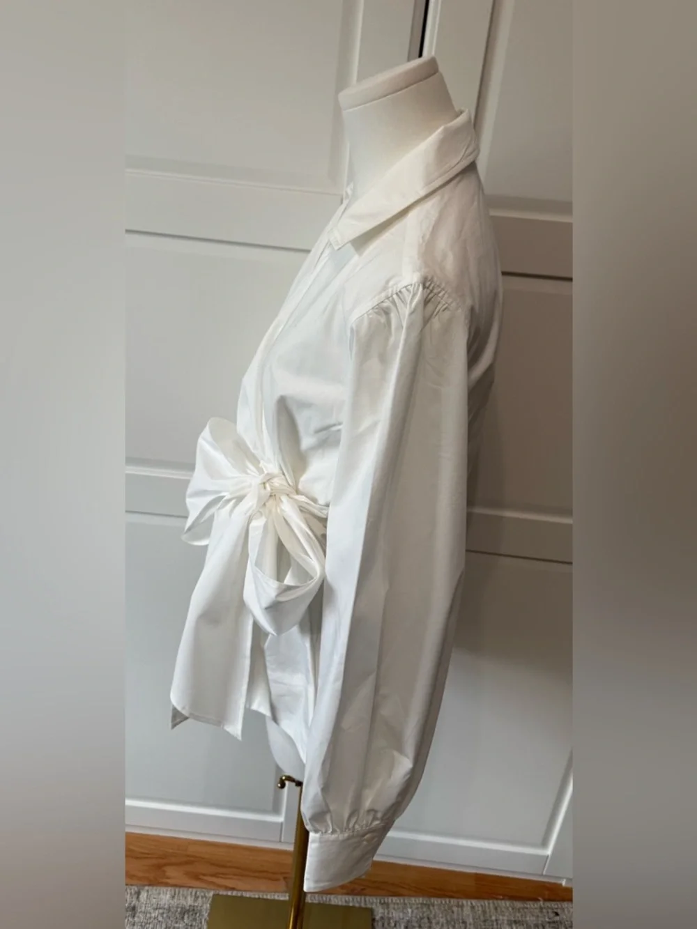 Tuckernuck Tie Front Bow Bea Blouse Wrap Waist Poplin Puff Sleeves- Women Size:M